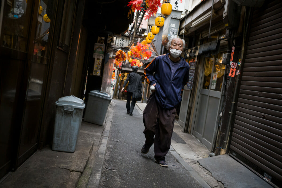 very urban tokyo autumn