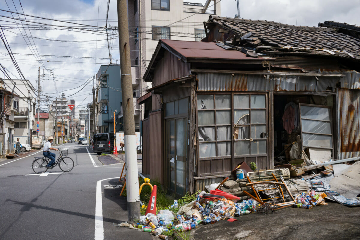 An abandoned and collapsing old Tokyo house