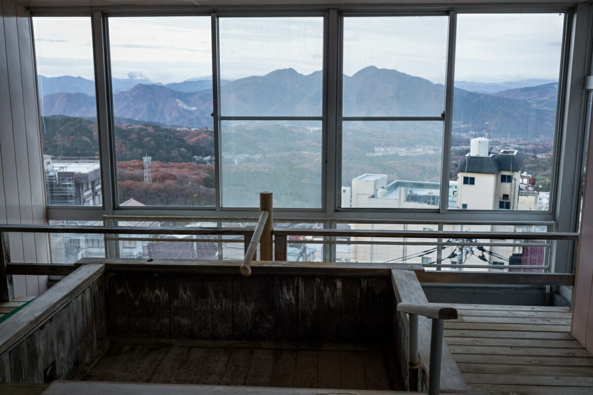 abandoned Japanese hot spring town