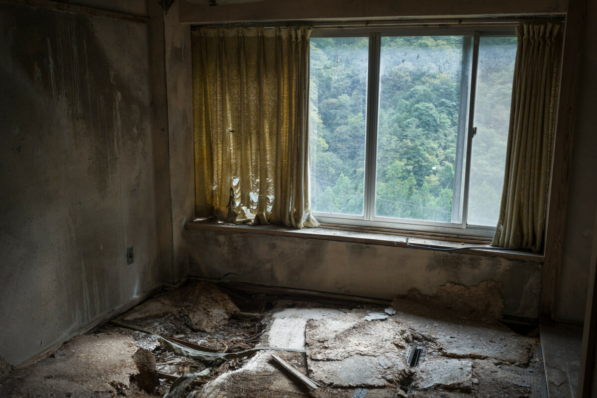 old and abandoned Japanese apartment buildings