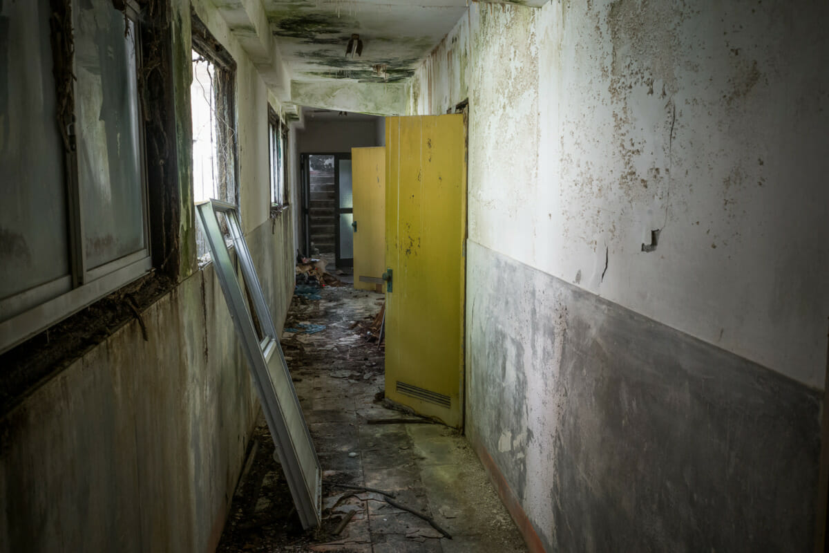 old and abandoned Japanese apartment buildings