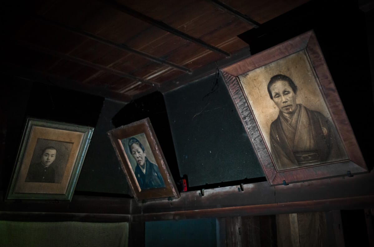 The disappearance of a dark and abandoned old Tokyo house