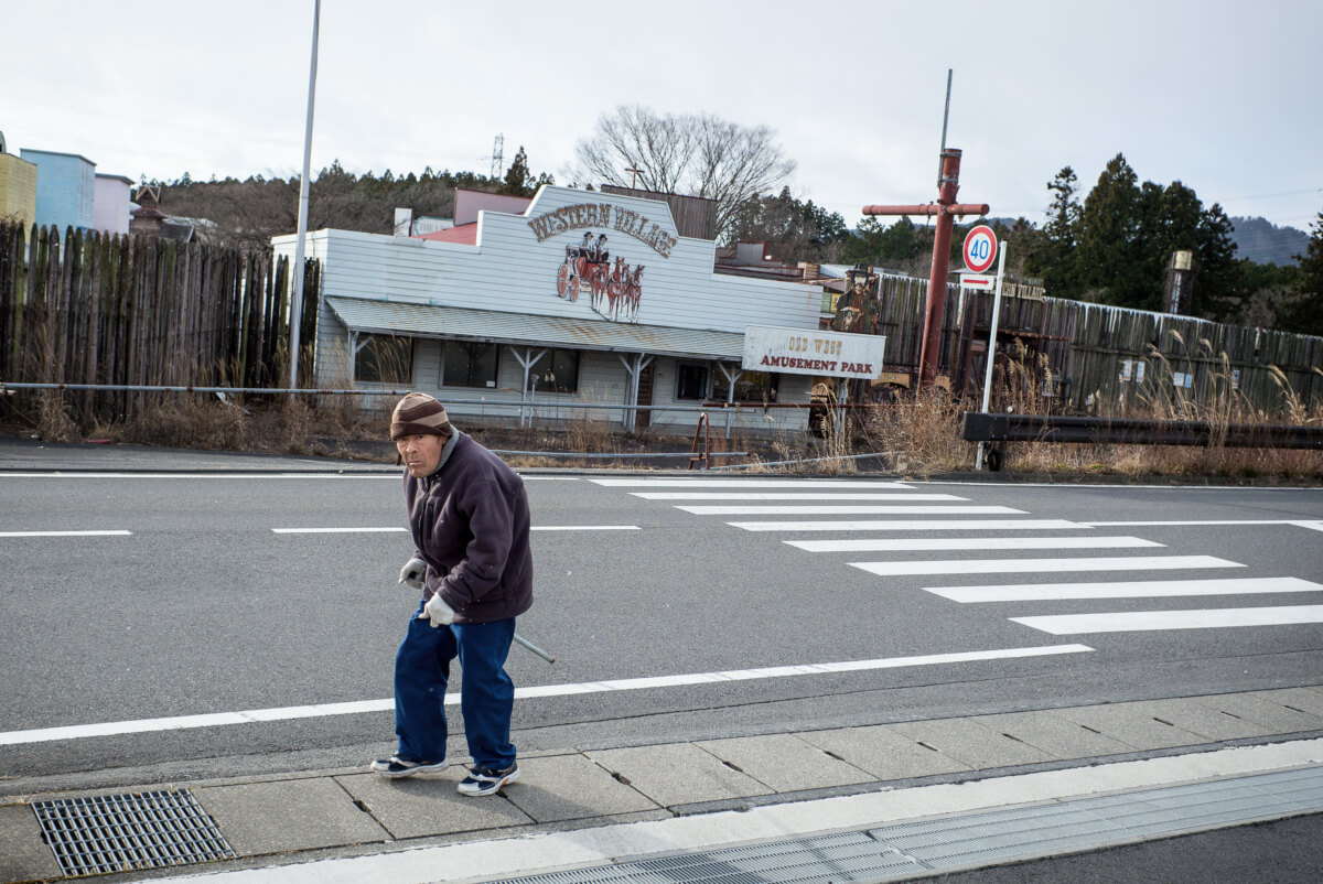 abandoned western theme park in japan