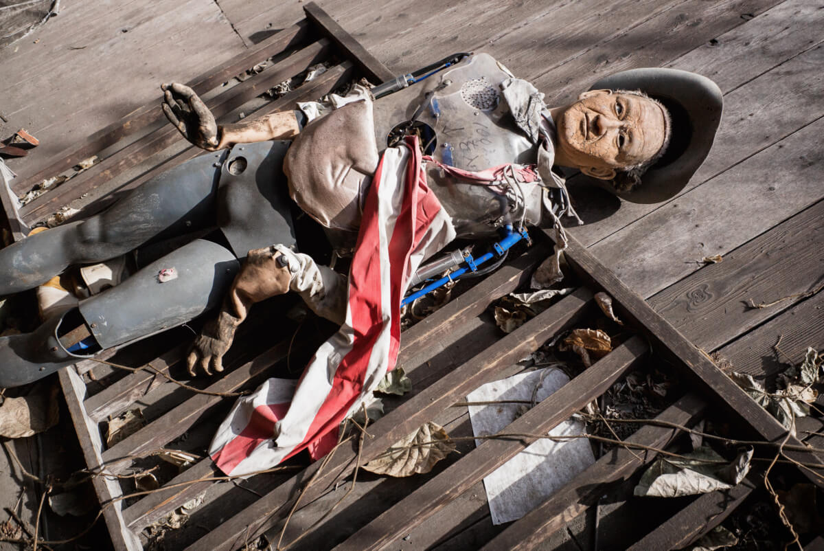 abandoned western theme park in japan