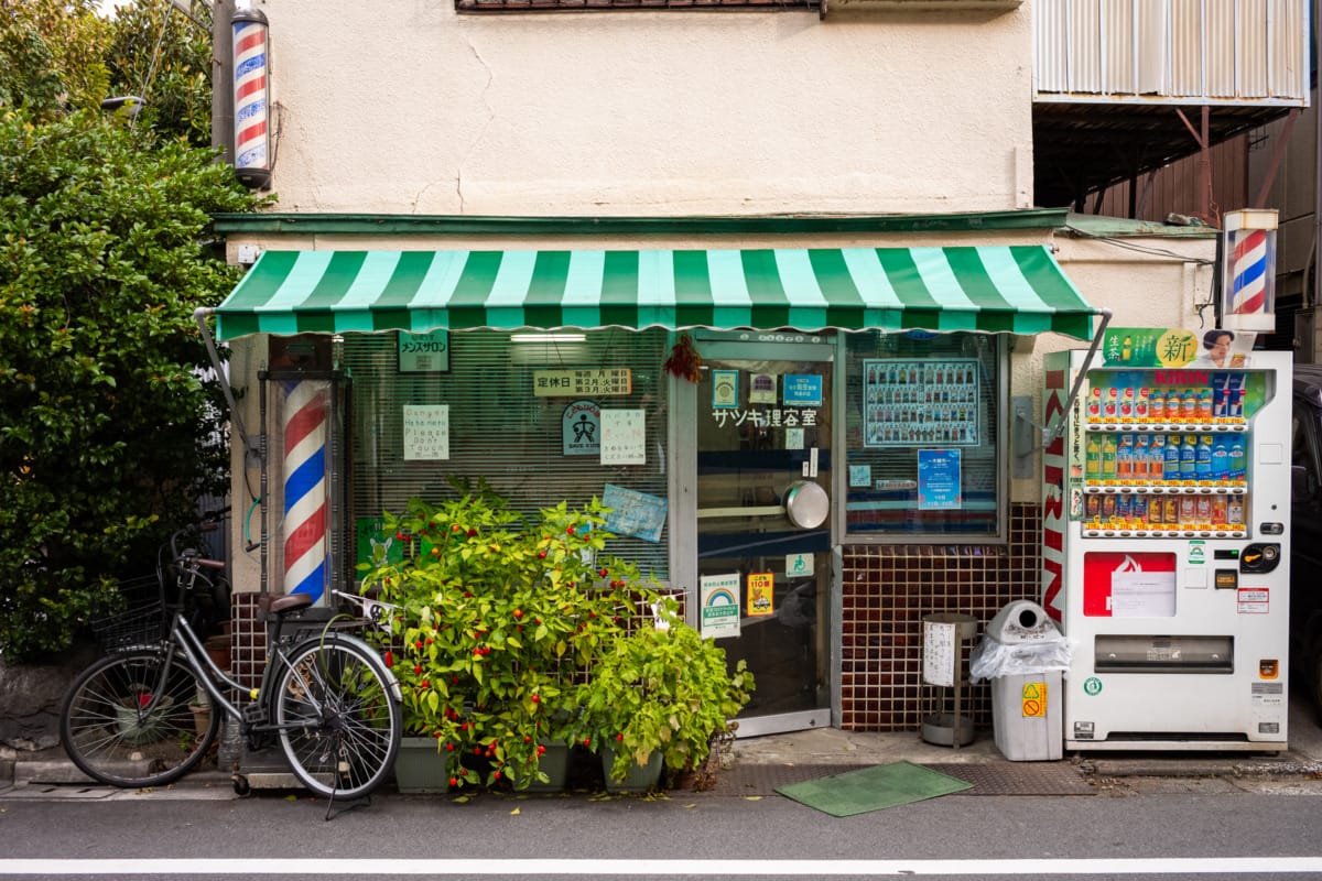 old school Tokyo barber shops