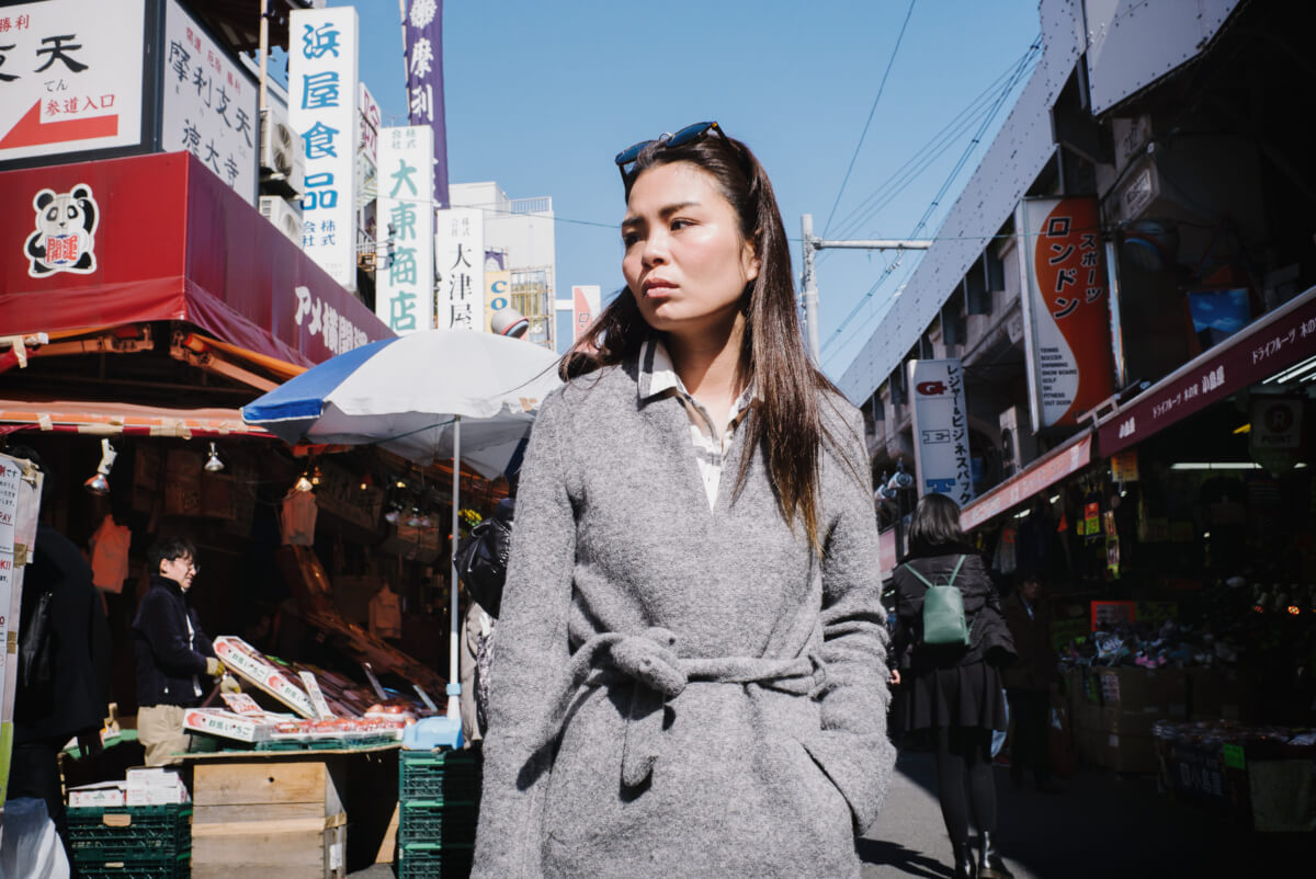 beautiful woman in an old Tokyo shopping street