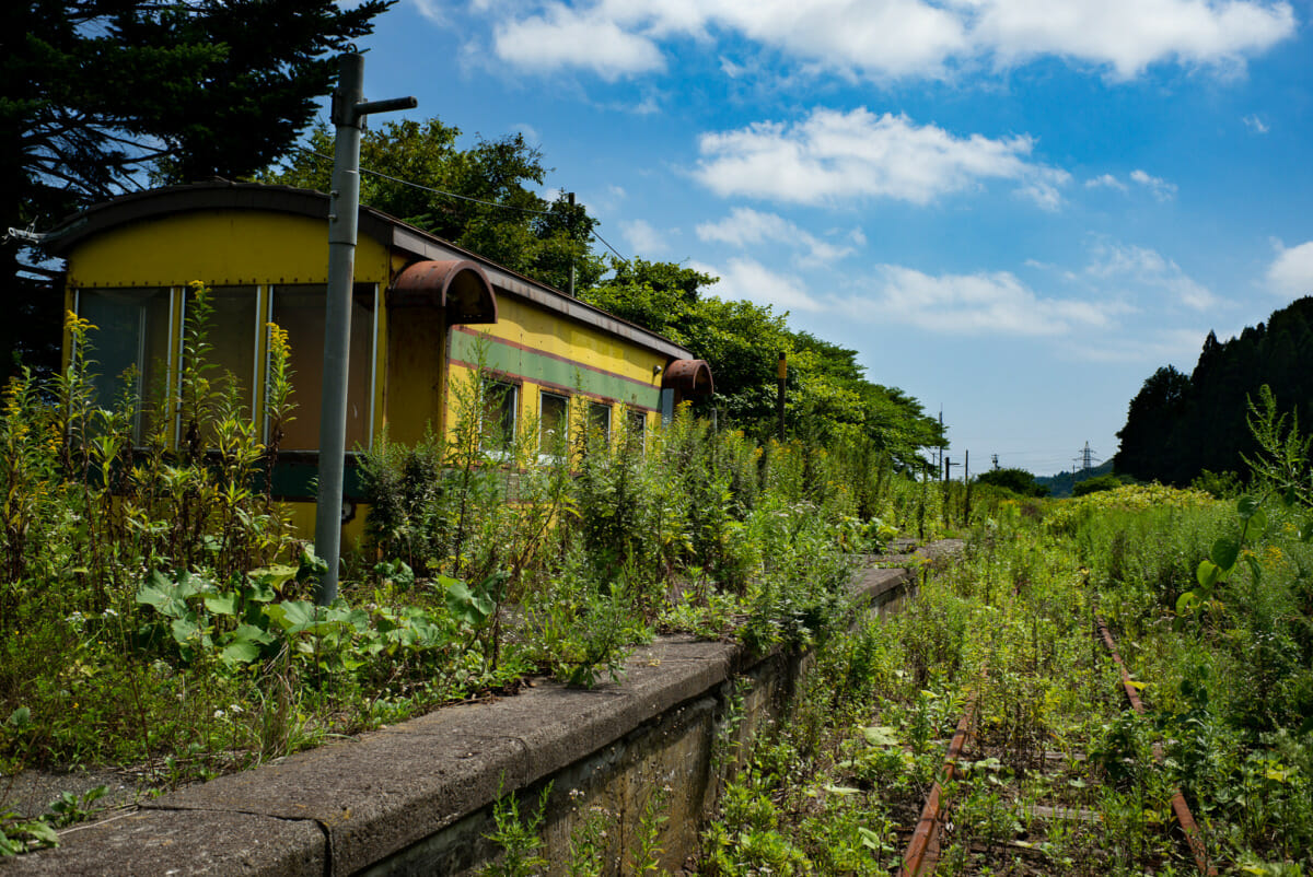 an old and abandoned Japanese train line