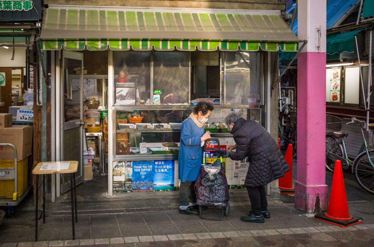 Colours and quiet moments from Tokyo and its nearby environs