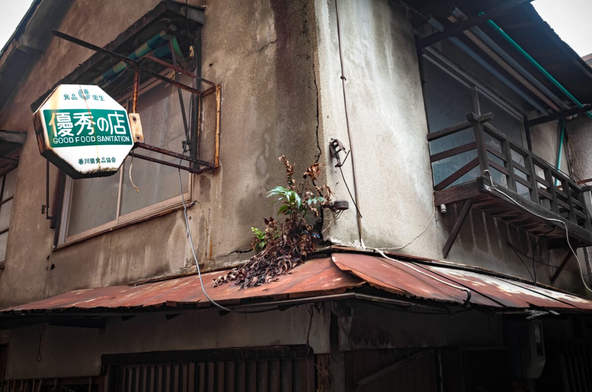 The disintegration of an old Japanese red light district