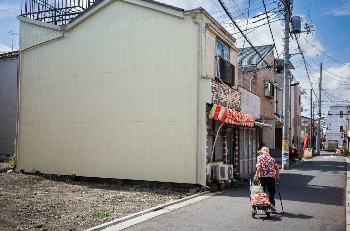 The last remnants of an old Tokyo shopping street