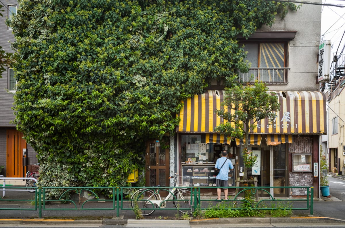 The end of a traditional old Tokyo sweet shop