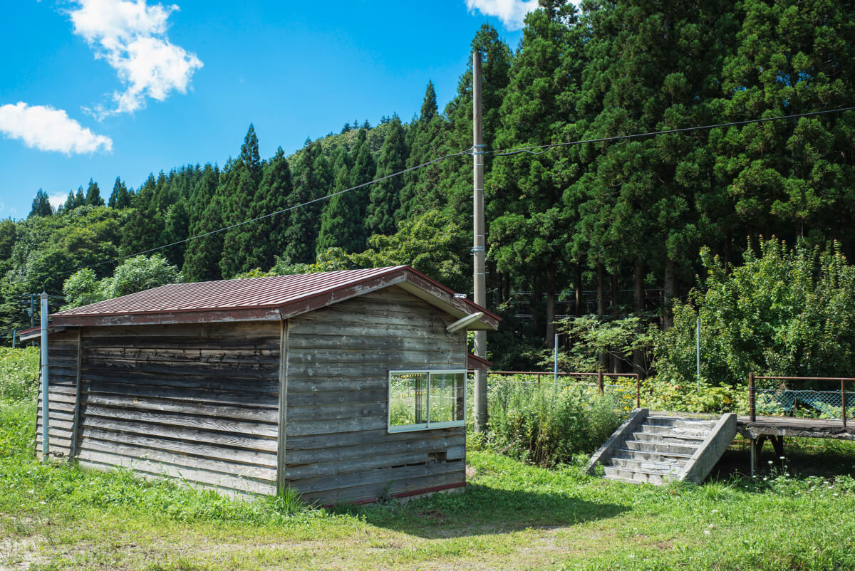 abandoned Japanese train stations