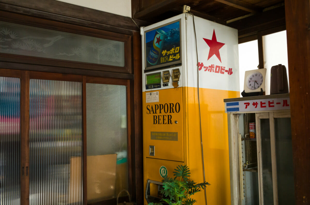 old and dated Japanese hotels