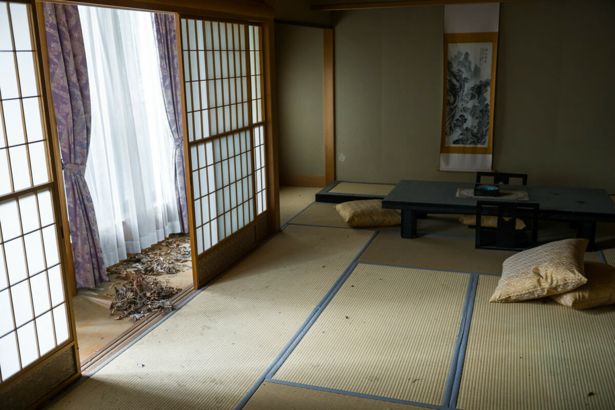 half-abandoned Japanese hot spring resort