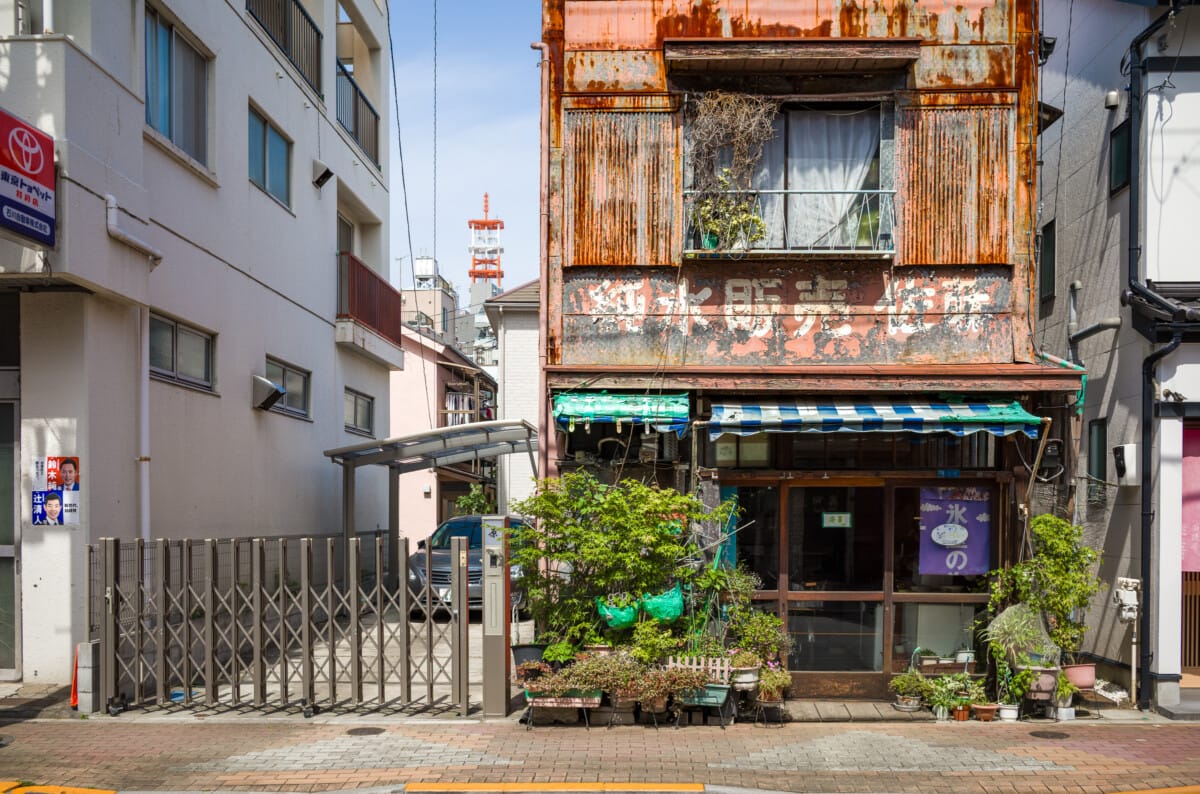 Layers of Tokyo old and new