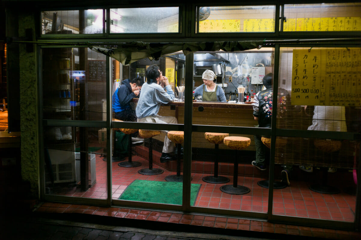 The light and warmth of little Japanese bars and eateries