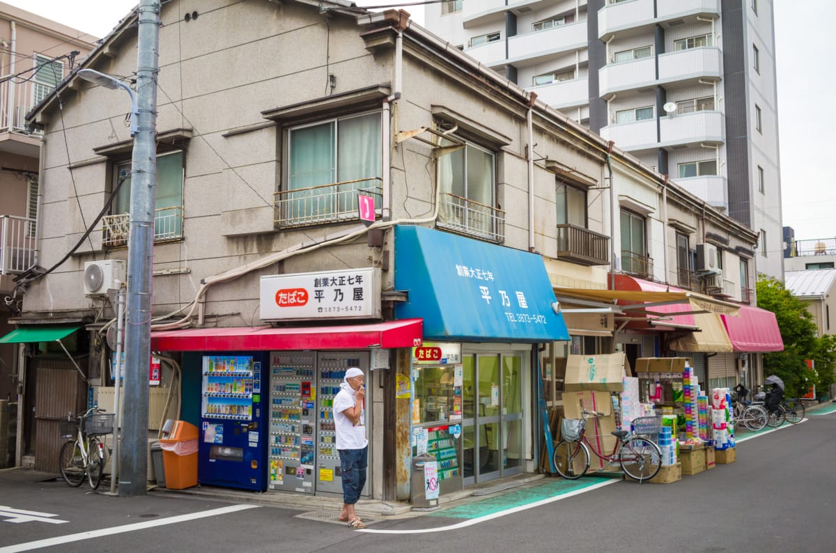 A morning meander through non-touristy Tokyo