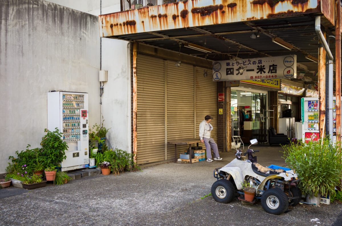 Old and ageing Tokyo