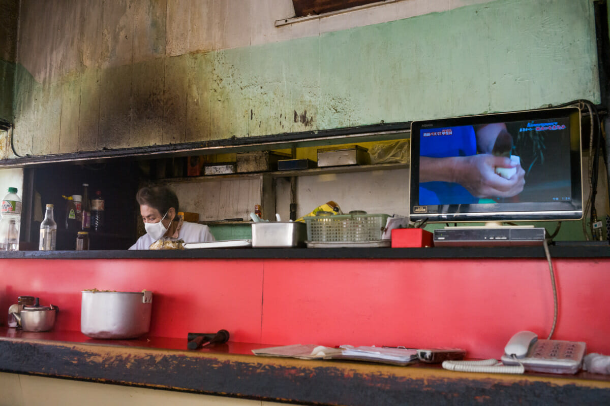 old and rickety Tokyo restaurant