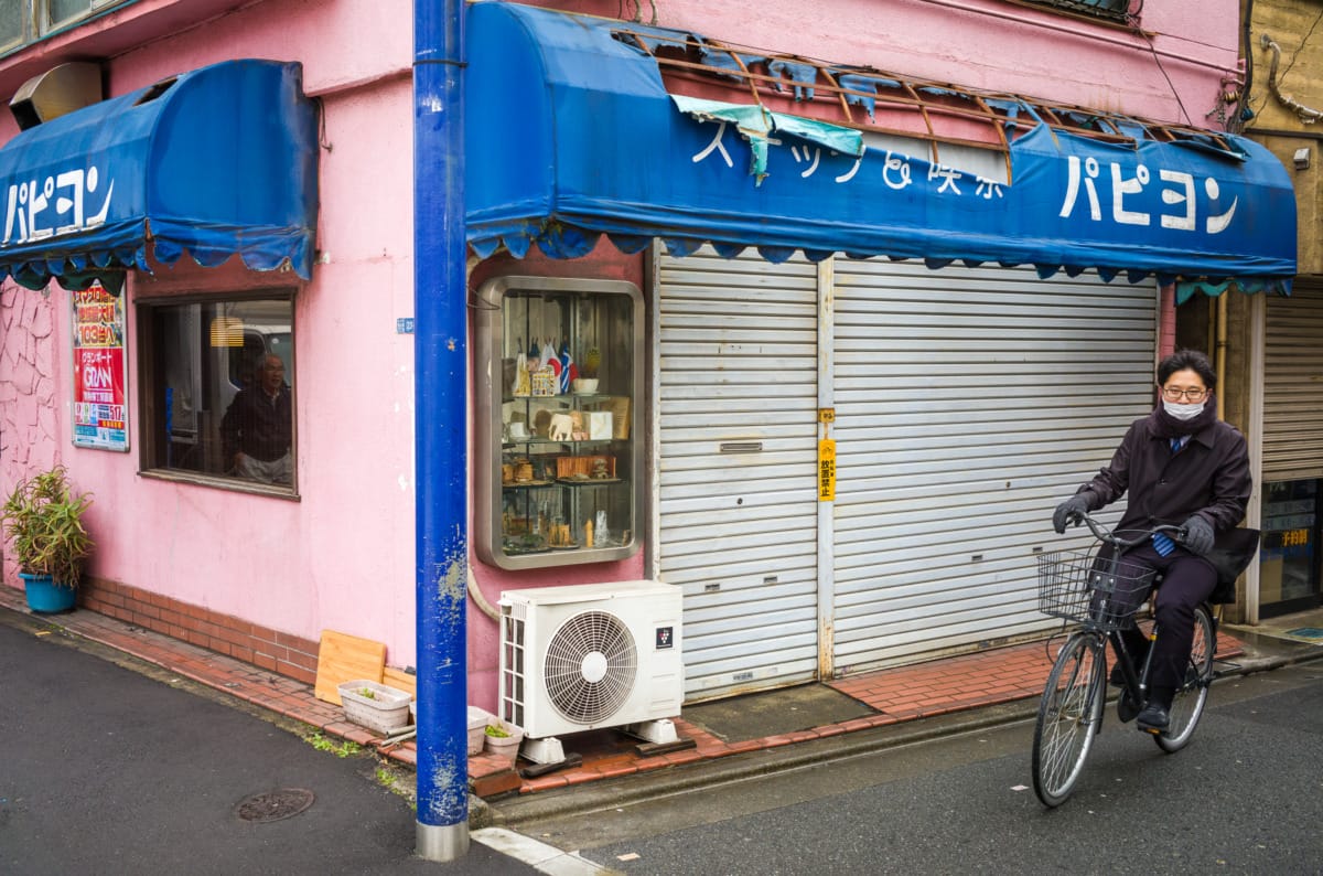 old Tokyo in the rain