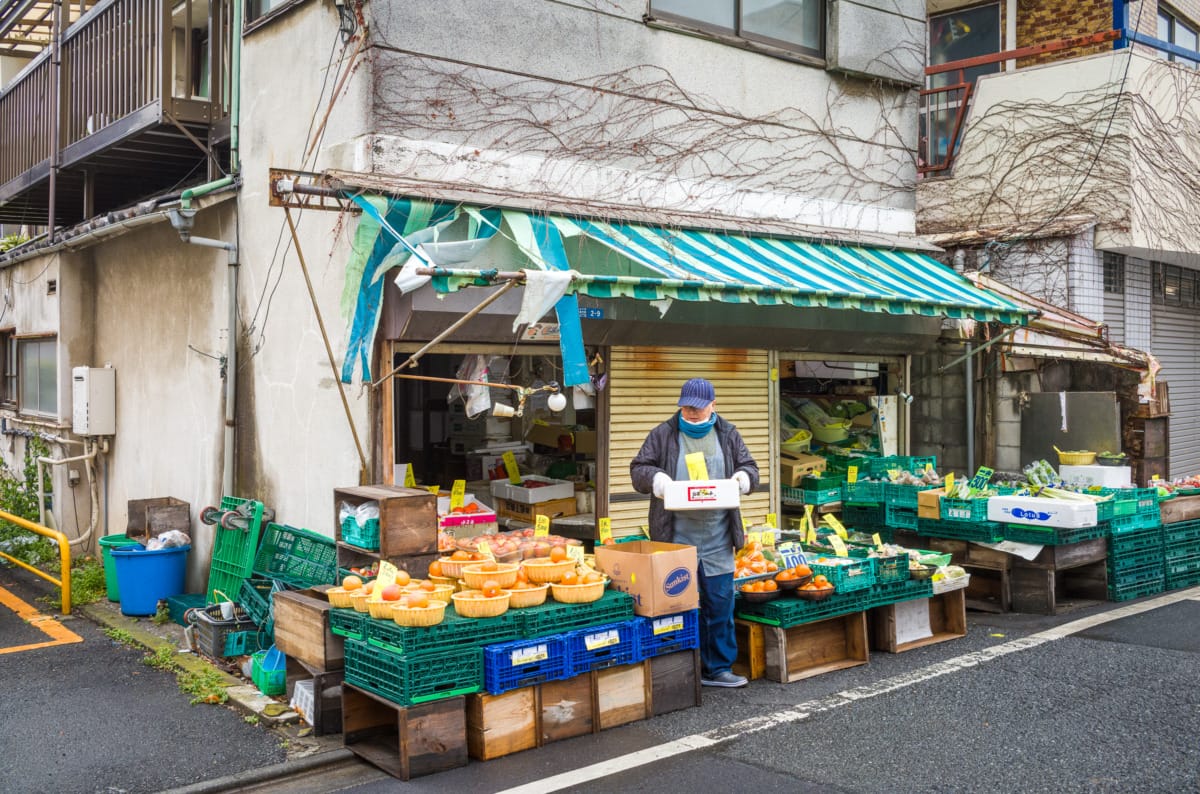 old Tokyo in the rain