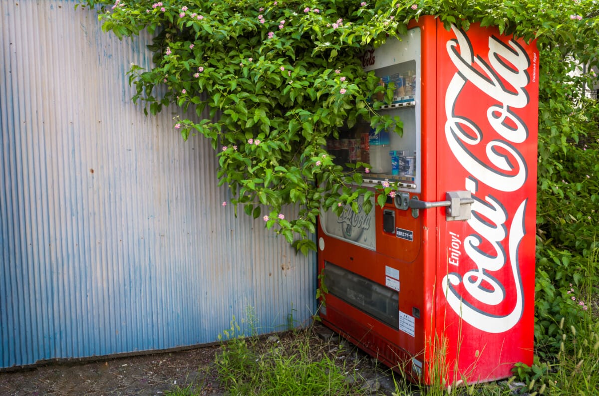 An old Tokyo laundrette, colours and lots of Coca-Cola