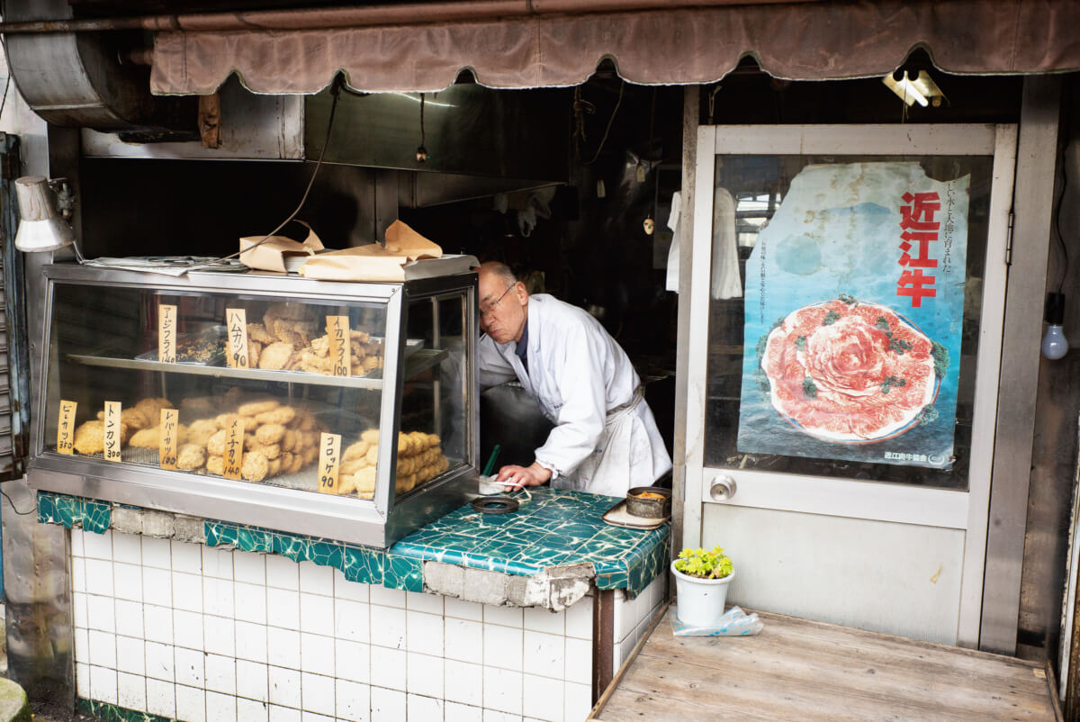 old school tokyo food shop stares