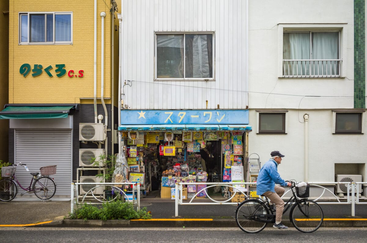 More photos from a favourite old Tokyo neighbourhood