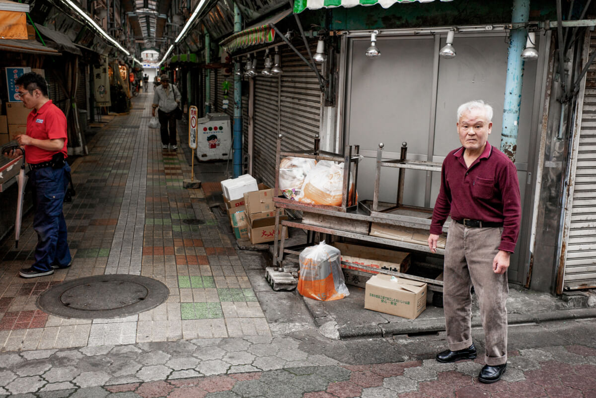 old school Tokyo shopping street looks and stares