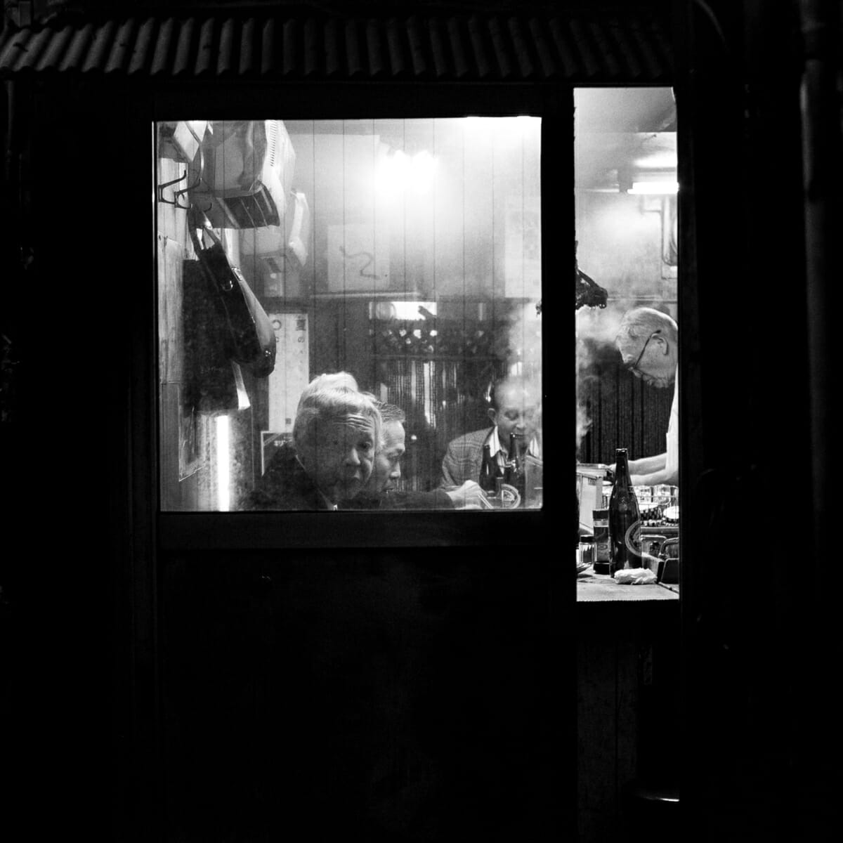 tokyo piss alley Omoide Yokocho