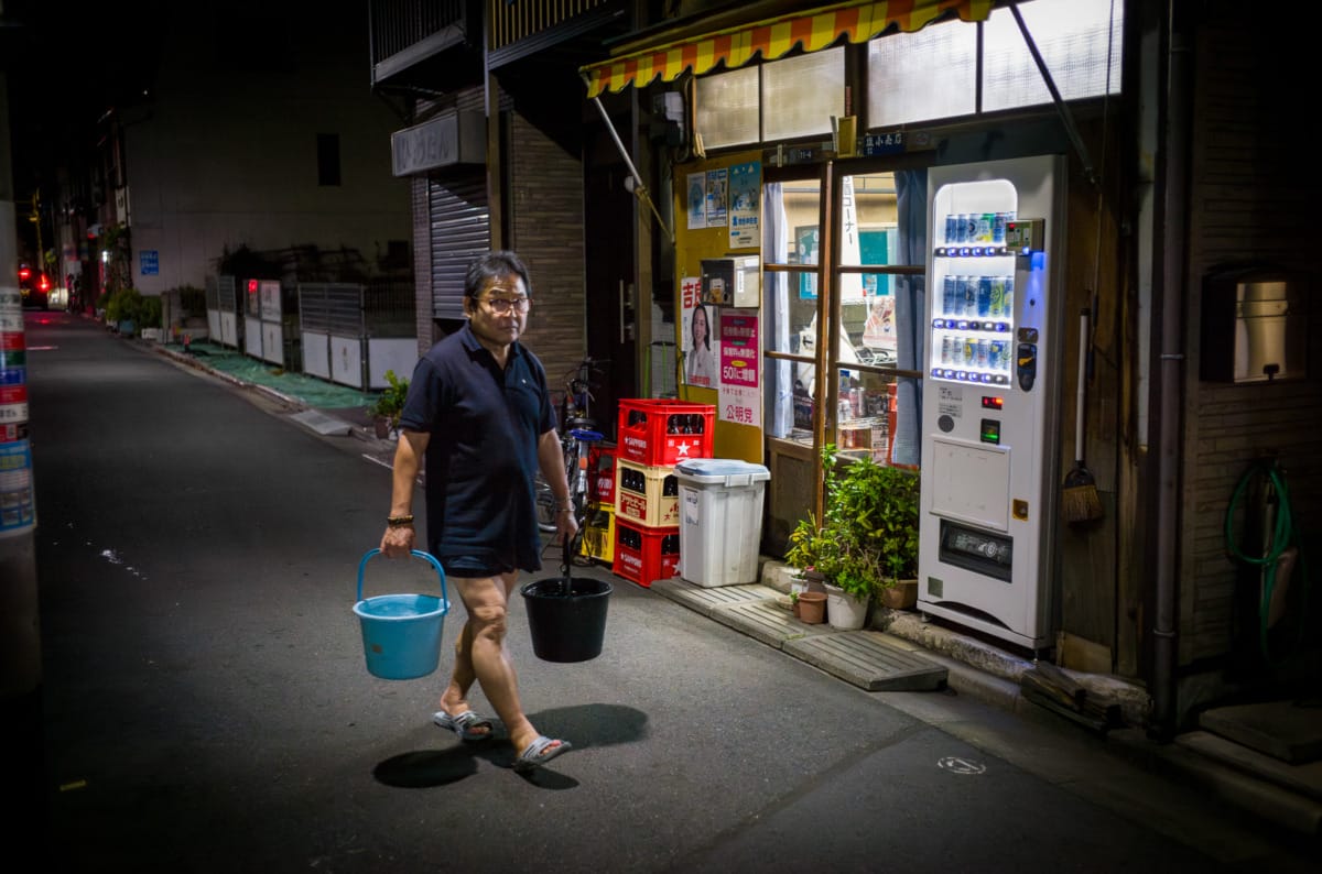 Quiet eastern Tokyo scenes after dark