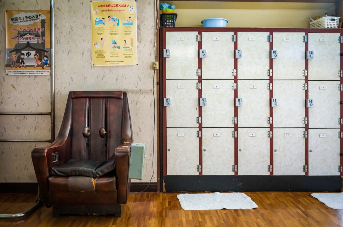 The Tokyo public bathhouse daily ritual