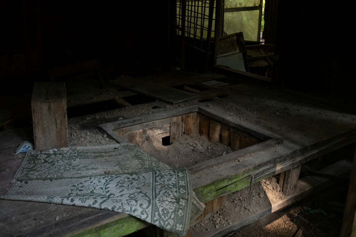 The silence and decay of an abandoned Japanese mountain village