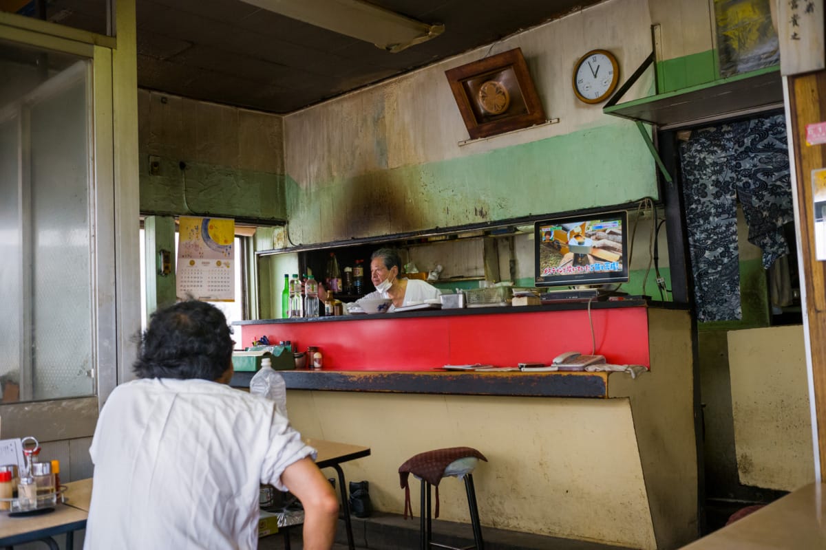 The end and long life of a rickety old Tokyo restaurant