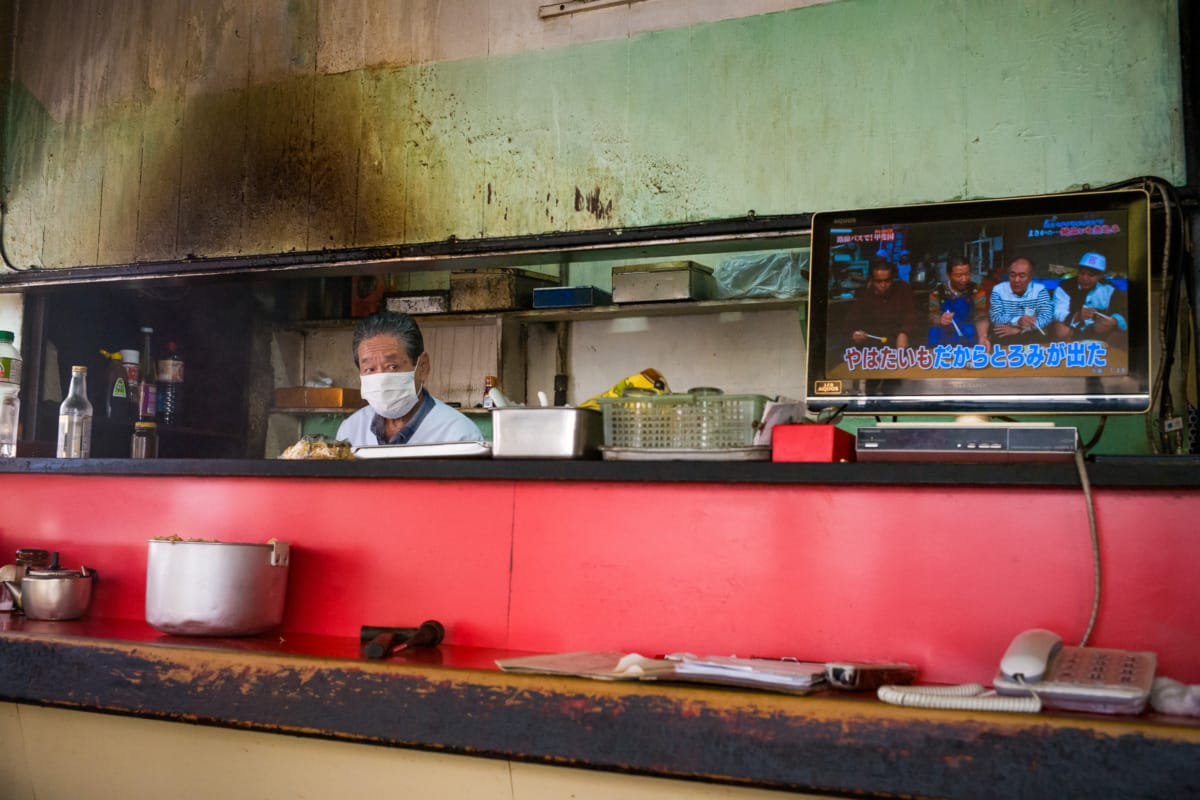 The end and long life of a rickety old Tokyo restaurant