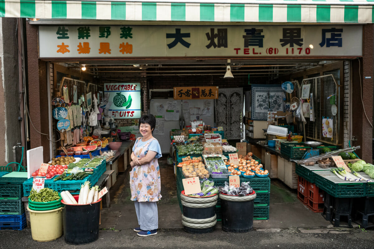 a lovely big Tokyo smile