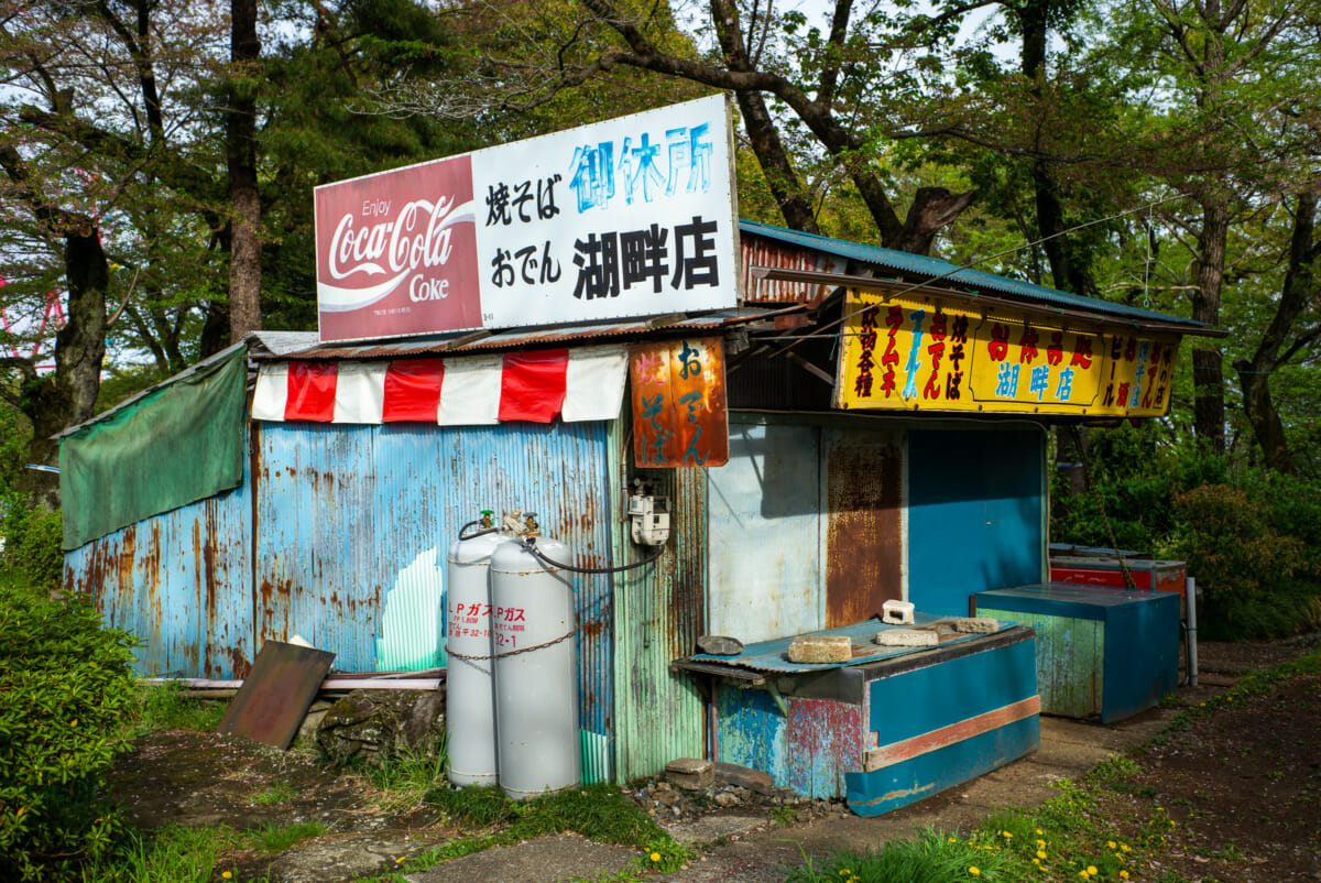 Tokyo’s faded old Coca-Cola signboards