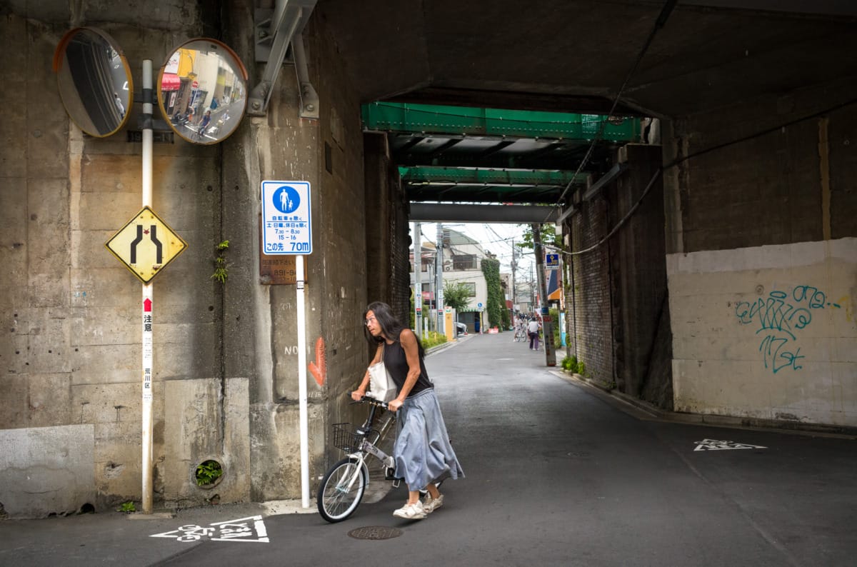 Tokyo corners