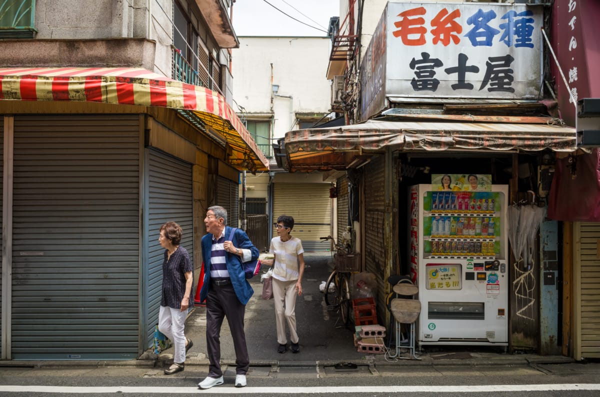 Tokyo corners