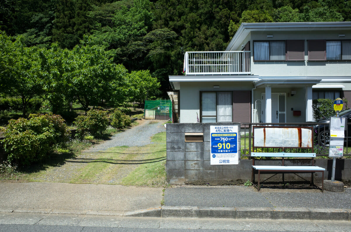 The silence of suburban Tokyo bus stop seats