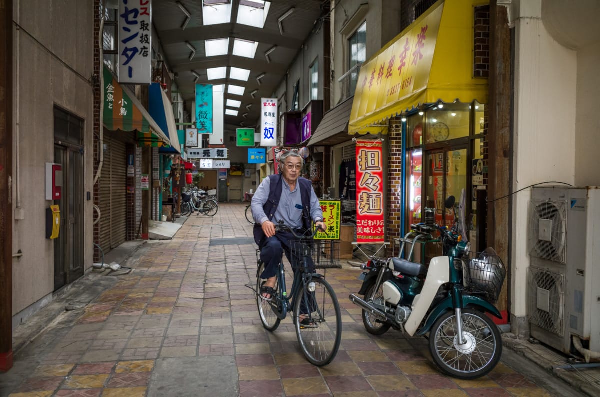 Details of a dated old Tokyo shopping arcade