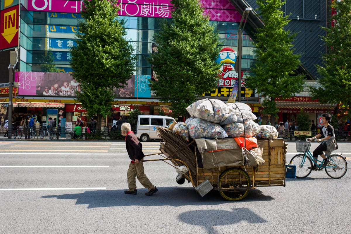 unusual Tokyo transportation