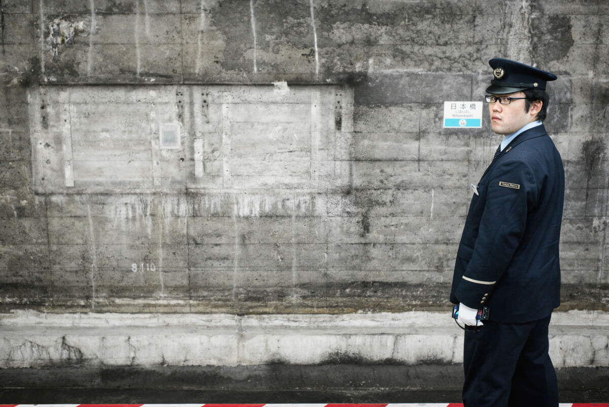 tokyo underground concrete and stares