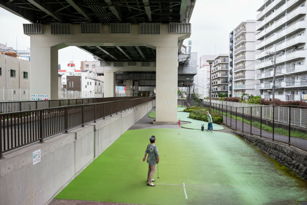 urban Tokyo golf