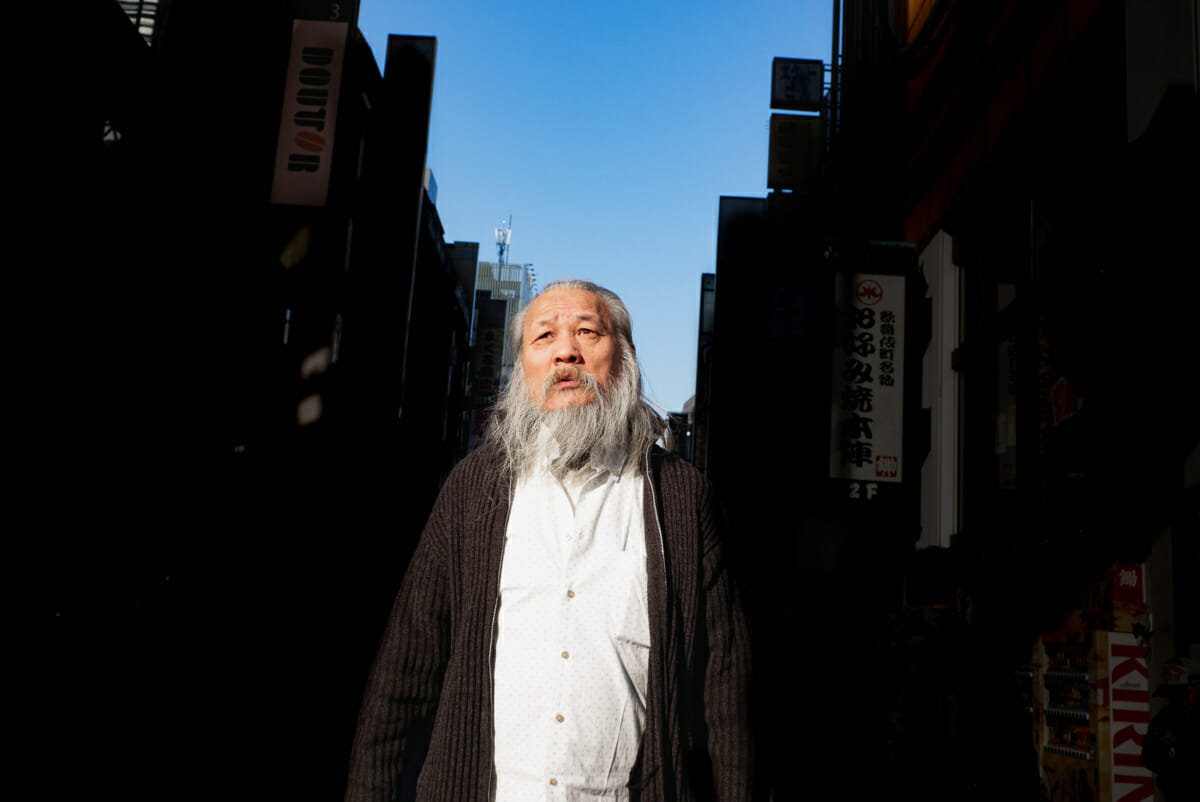 Tokyo winter sun and shadows in Shinjuku