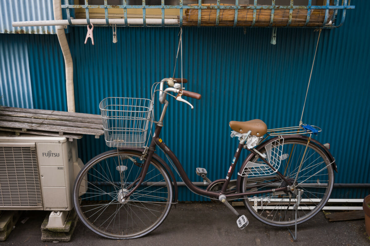 traditional old tokyo street