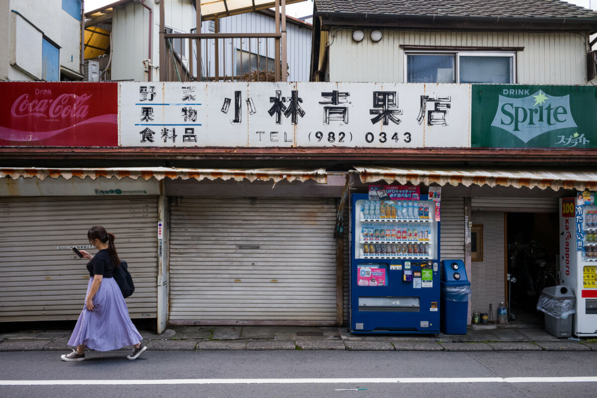 faded and dilapidated old tokyo shopfronts